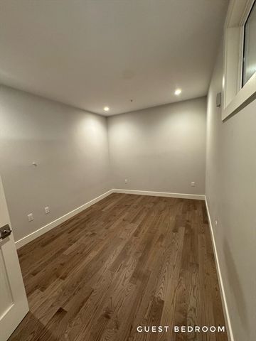 9 Indendence Ave 204, Braintree, MA 02184