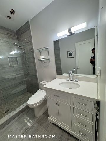 9 Indendence Ave 204, Braintree, MA 02184