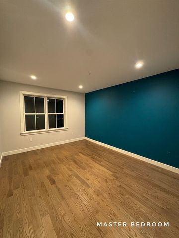 9 Indendence Ave 204, Braintree, MA 02184