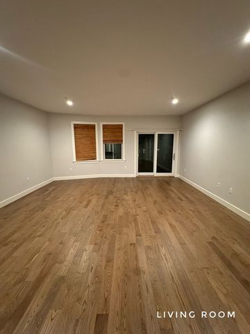 9 Indendence Ave 204, Braintree, MA 02184