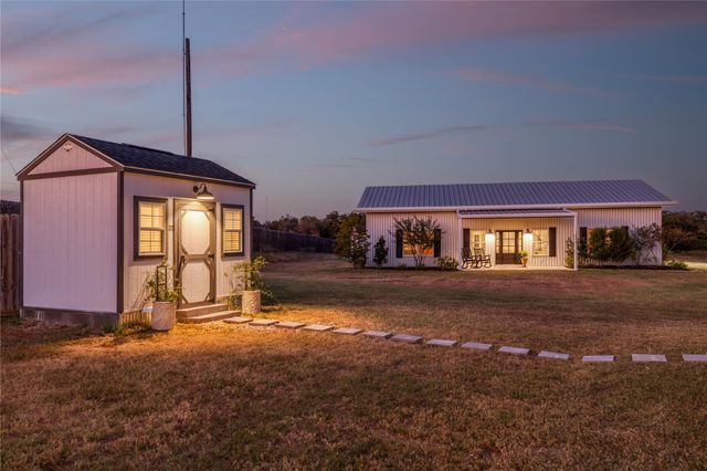1995 County Road 475, Thrall, TX 76578