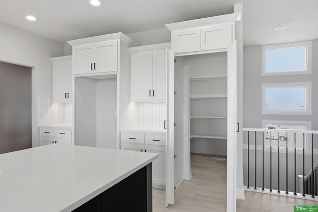 5614 N 198th Street, Elkhorn, NE 68022