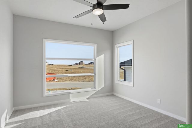 5614 N 198th Street, Elkhorn, NE 68022