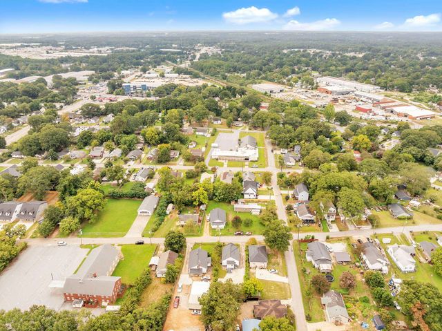 34 Jamison Street, Greenville, SC 29611