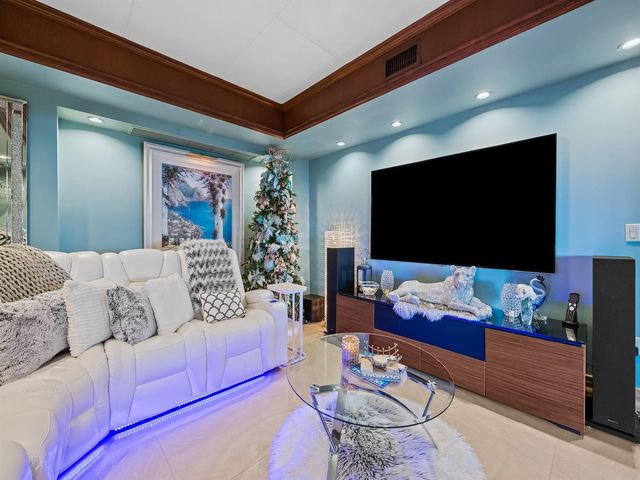 3055 Harbor Drive 1402, Fort Lauderdale, FL 33316