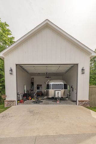 3442 N Sweet Osage Lane, Fayetteville, AR 72704