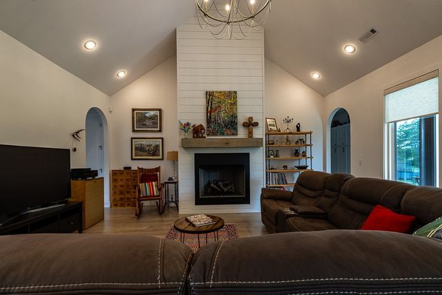 3442 N Sweet Osage Lane, Fayetteville, AR 72704