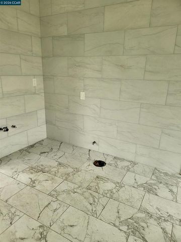 2420 Tomar Ct, Pinole, CA 94564