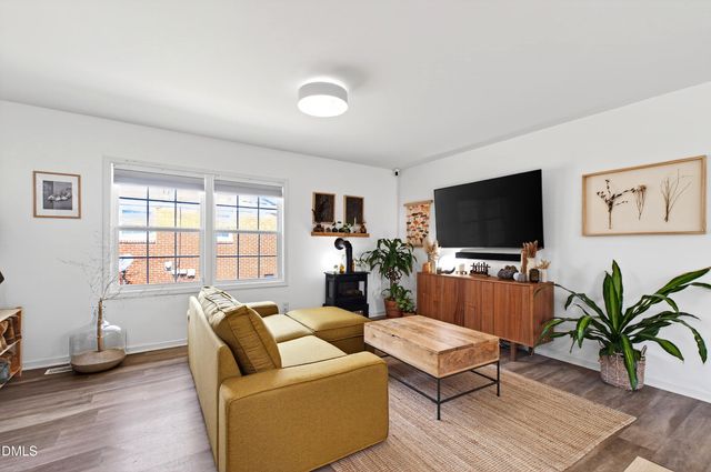 917 Carlisle Street, Raleigh, NC 27610