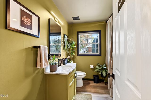 917 Carlisle Street, Raleigh, NC 27610