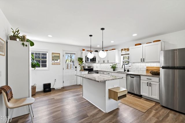 917 Carlisle Street, Raleigh, NC 27610