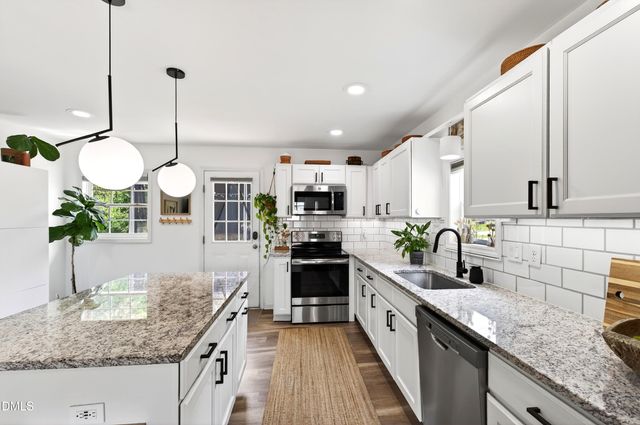 917 Carlisle Street, Raleigh, NC 27610