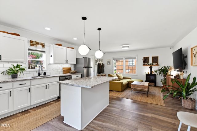 917 Carlisle Street, Raleigh, NC 27610