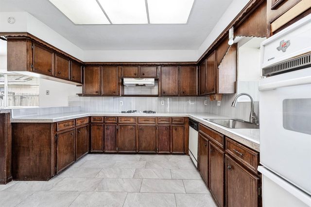 12323 Lima Drive, Houston, TX 77099