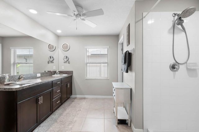 809 TIMELESS MOSS DRIVE, Ruskin, FL 33570