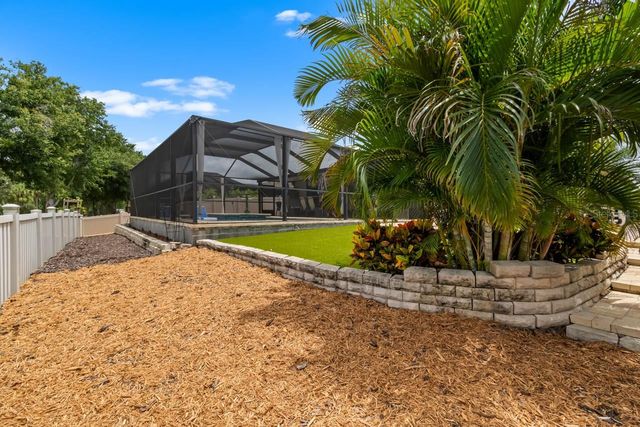 809 TIMELESS MOSS DRIVE, Ruskin, FL 33570