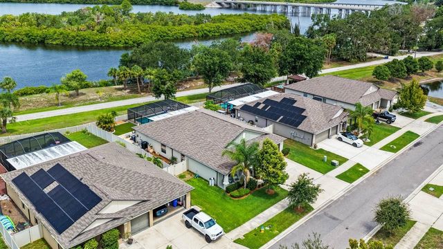809 TIMELESS MOSS DRIVE, Ruskin, FL 33570