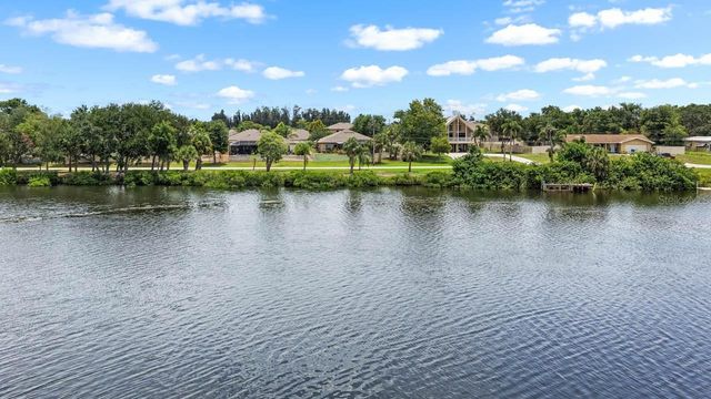 809 TIMELESS MOSS DRIVE, Ruskin, FL 33570