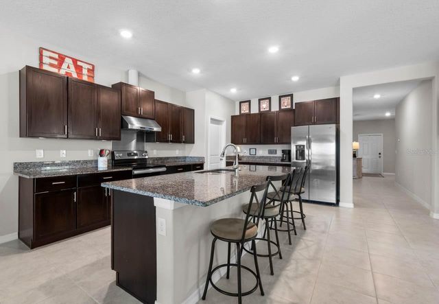 809 TIMELESS MOSS DRIVE, Ruskin, FL 33570