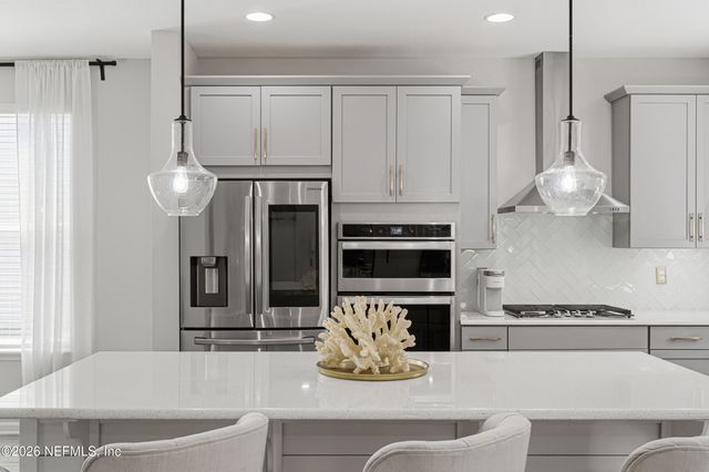 23 CLOVERBROOK Road, St. Johns, FL 32259