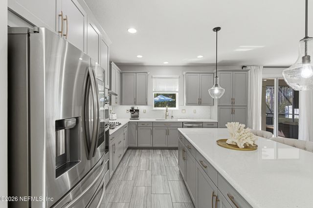 23 CLOVERBROOK Road, St. Johns, FL 32259