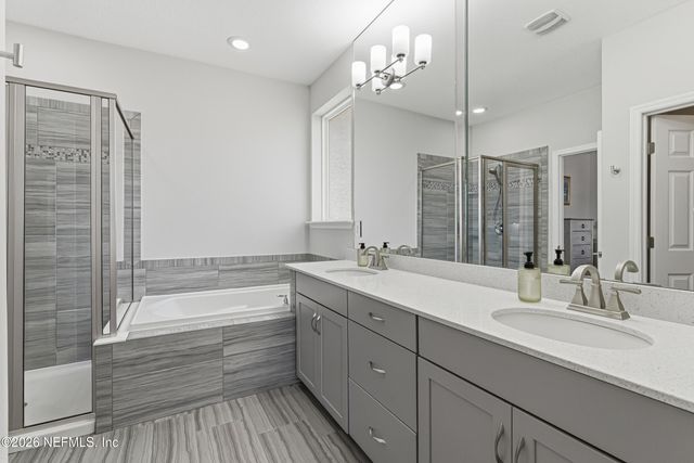 23 CLOVERBROOK Road, St. Johns, FL 32259