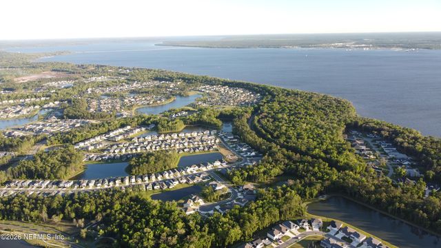 23 CLOVERBROOK Road, St. Johns, FL 32259