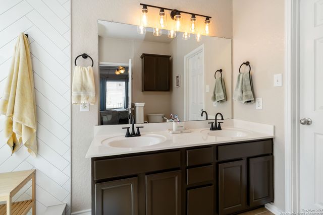 6314 Black Bear, San Antonio, TX 78253