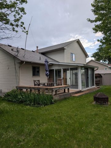 412 2nd Street NW, Saint Michael, MN 55376