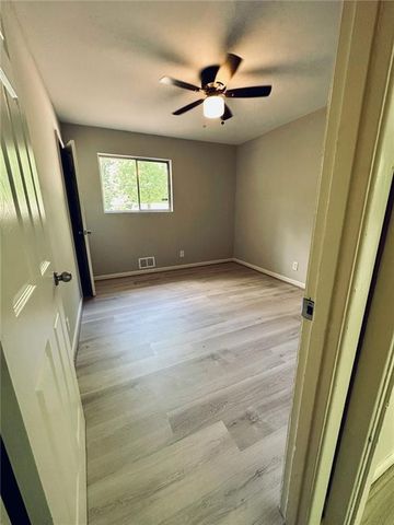 1726 Fairburn SW Road, Atlanta, GA 30331