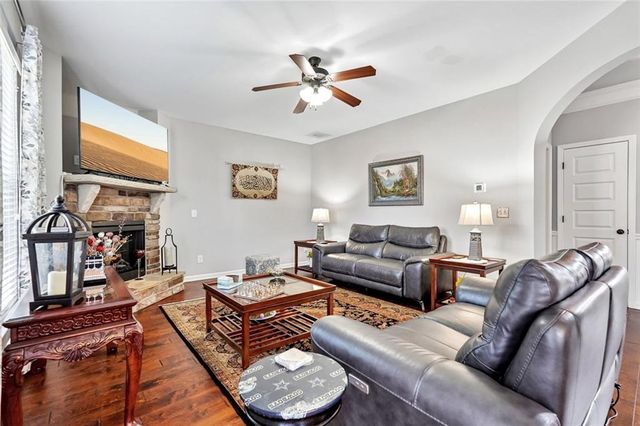 1650 Horseshoe Creek Lane, Cumming, GA 30041