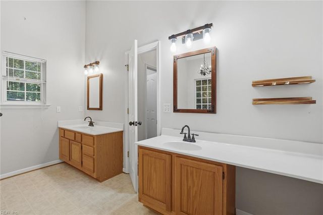 440 Evergreen WAY, Smithfield, VA 23430