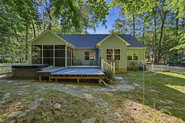 440 Evergreen WAY, Smithfield, VA 23430