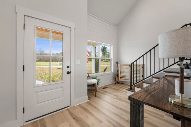 73 Cypress Point Dr, Winchester, TN 37398