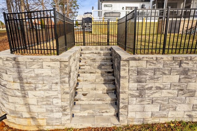 73 Cypress Point Dr, Winchester, TN 37398