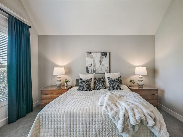 2344 W 146th Terrace, Leawood, KS 66224