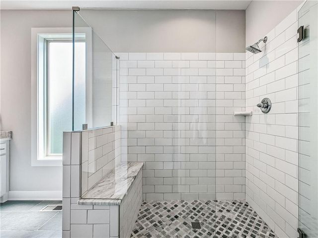 2344 W 146th Terrace, Leawood, KS 66224