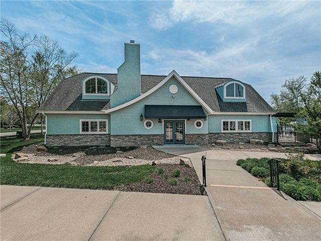2344 W 146th Terrace, Leawood, KS 66224