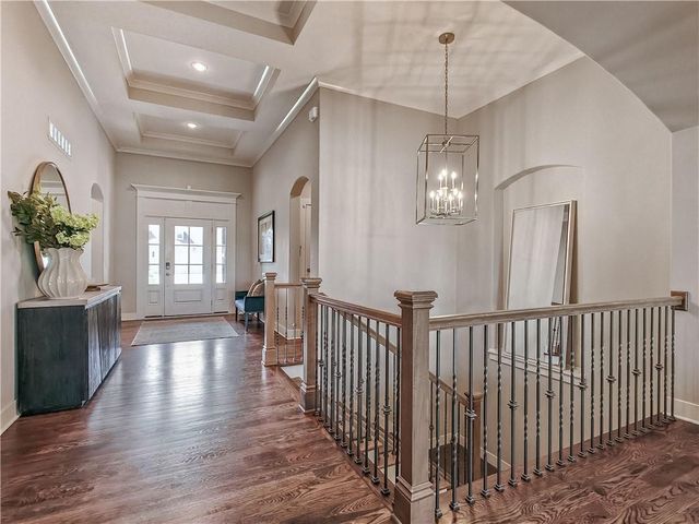 2344 W 146th Terrace, Leawood, KS 66224