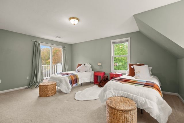 20 Dennison Ct, Stoughton, MA 02072