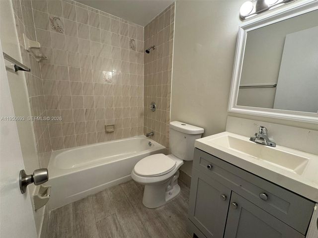 6255 SW 129th Pl 2205, Miami, FL 33183