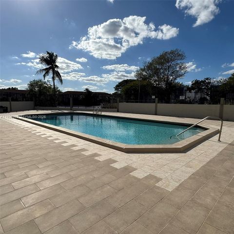 6255 SW 129th Pl 2205, Miami, FL 33183