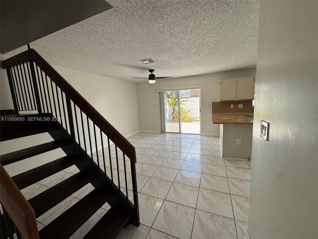 6255 SW 129th Pl 2205, Miami, FL 33183