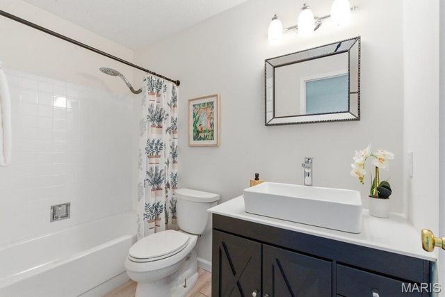 12940 Springdale Village Drive, Unincorporated, MO 63146