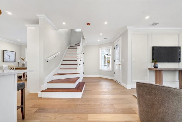 1078 Main St, Melrose, MA 02176