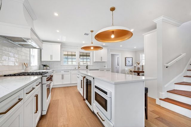 1078 Main St, Melrose, MA 02176