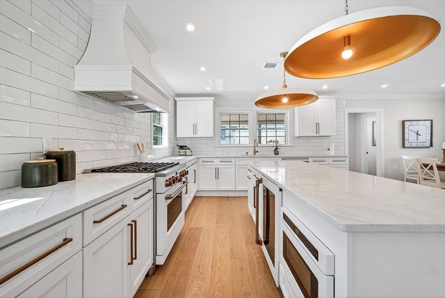 1078 Main St, Melrose, MA 02176