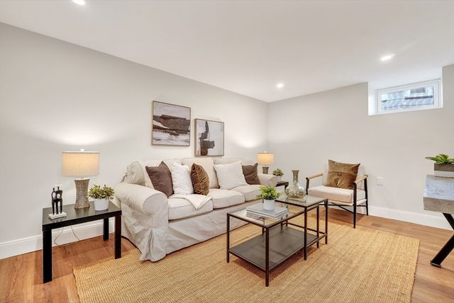 1078 Main St, Melrose, MA 02176