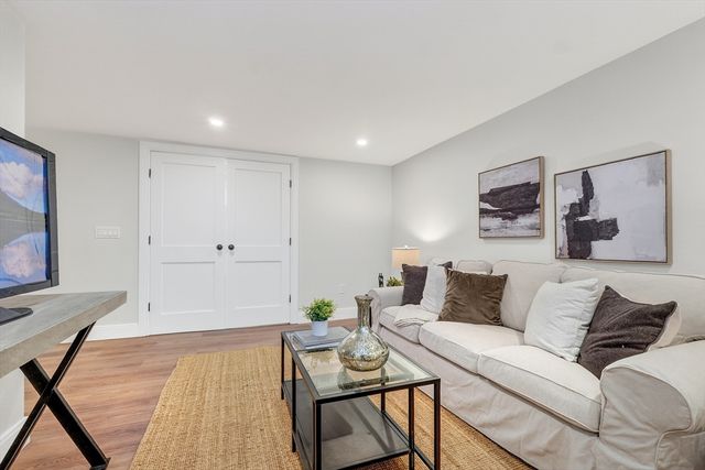 1078 Main St, Melrose, MA 02176