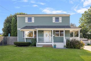 36 N Beacon Terrace, Middletown, RI 02842